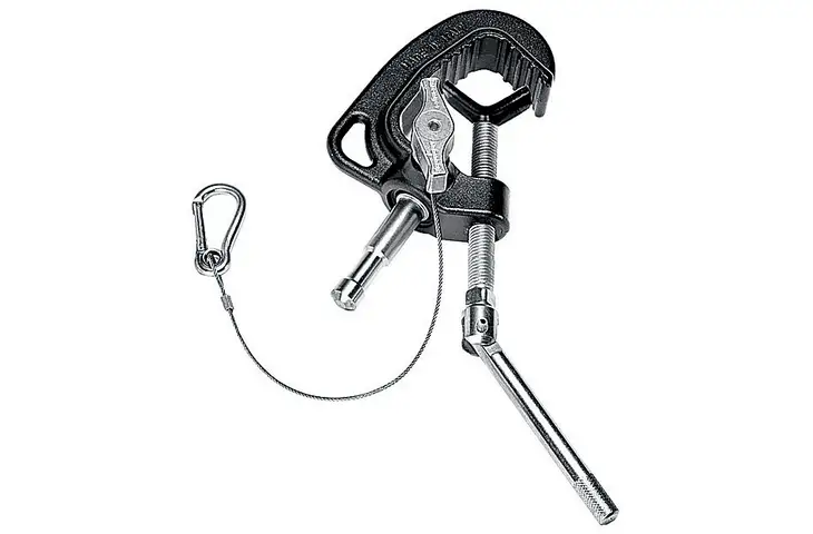 Avenger Baby Pipe Clamp Without Tommy Bar C210D